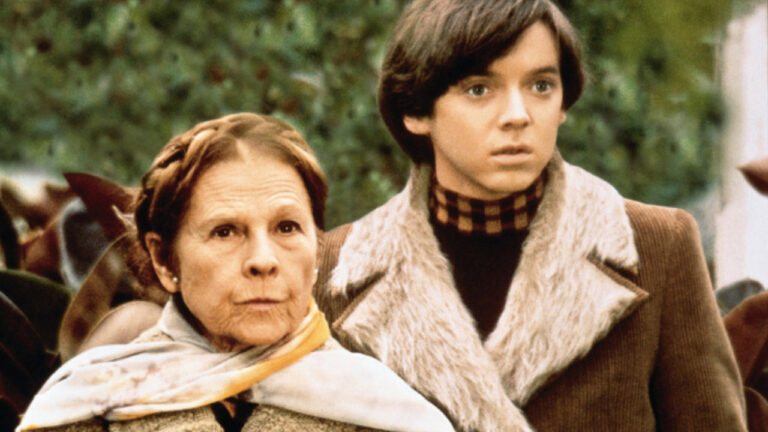 Harold and Maude: Ruth Gordon and Bud Cort in the classic film.