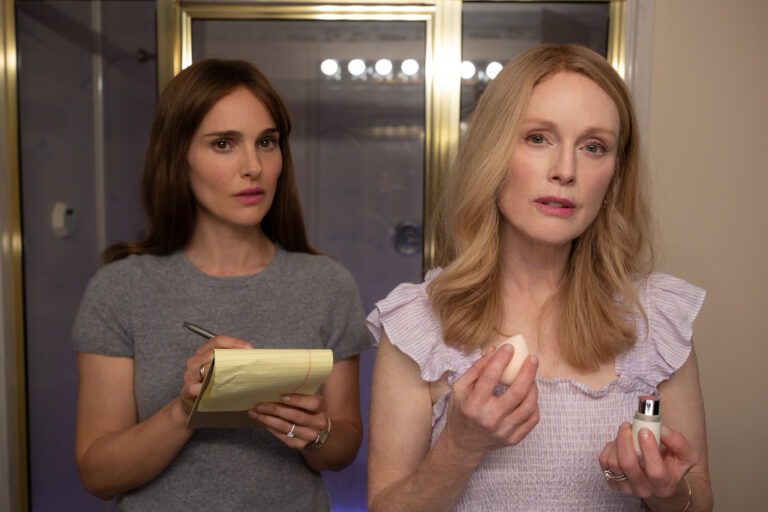 Natalie Portman and Julianne Moore in "May December.