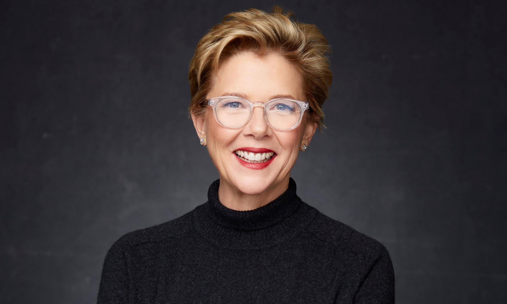 Ann Marie Miller, 2022 NEA, smiling woman with blonde hair and glasses